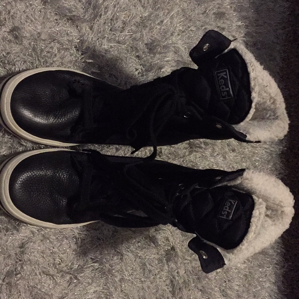 Women’s snow boots